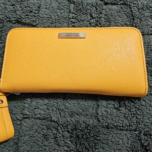 Yellow wallet
